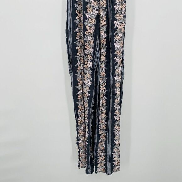 LOFT Size Small Gray Striped Floral V Neck Tie Waist Wide Leg Jumpsuit - Picture 12 of 12